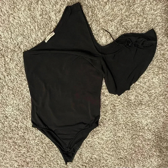 ZARA Bodysuit - Picture 1 of 3